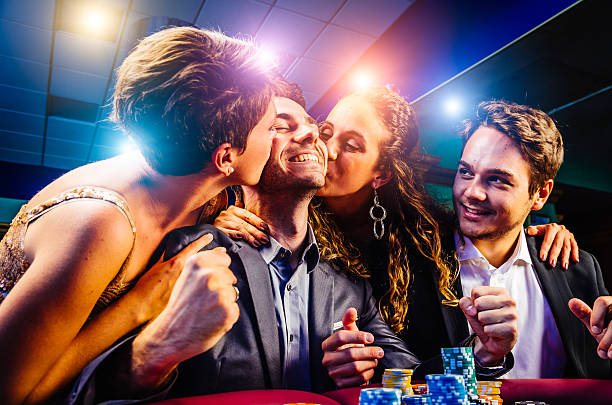 sersanbet mobile app interface showing live-dealer table on Android phone